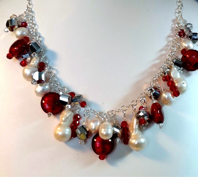 Click to view more Freshwater Pearls Necklaces